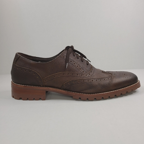 Classic Brown Brogue Oxford Shoes - Picture 1 of 10